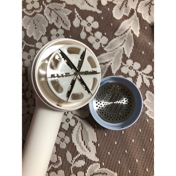 Fabric Shaver Device - Picture 5 of 5